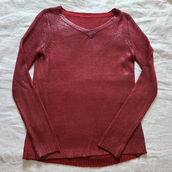 Women's Burgundy Latex Covered Long Sleeves V-Neck Sweater - Picture 8 of 12